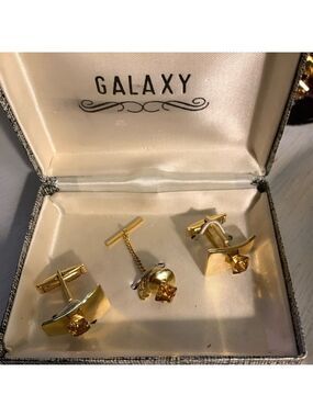 Vintage cuff links and tie pin